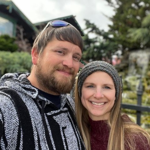 Meet your Posher, Lainie - Picture 1 of 1